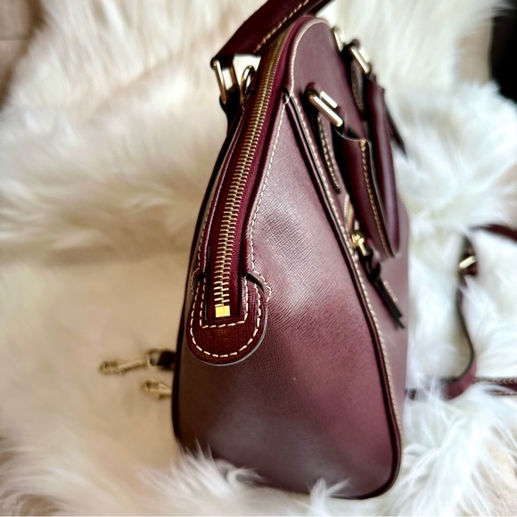 Dooney & Bourke Women’s Satchel in Pebble Grain Leather in Rich Burgundy colour - Picture 5 of 16